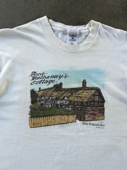 1990s ANNE HATTAWAY'S COTTAGE TEE