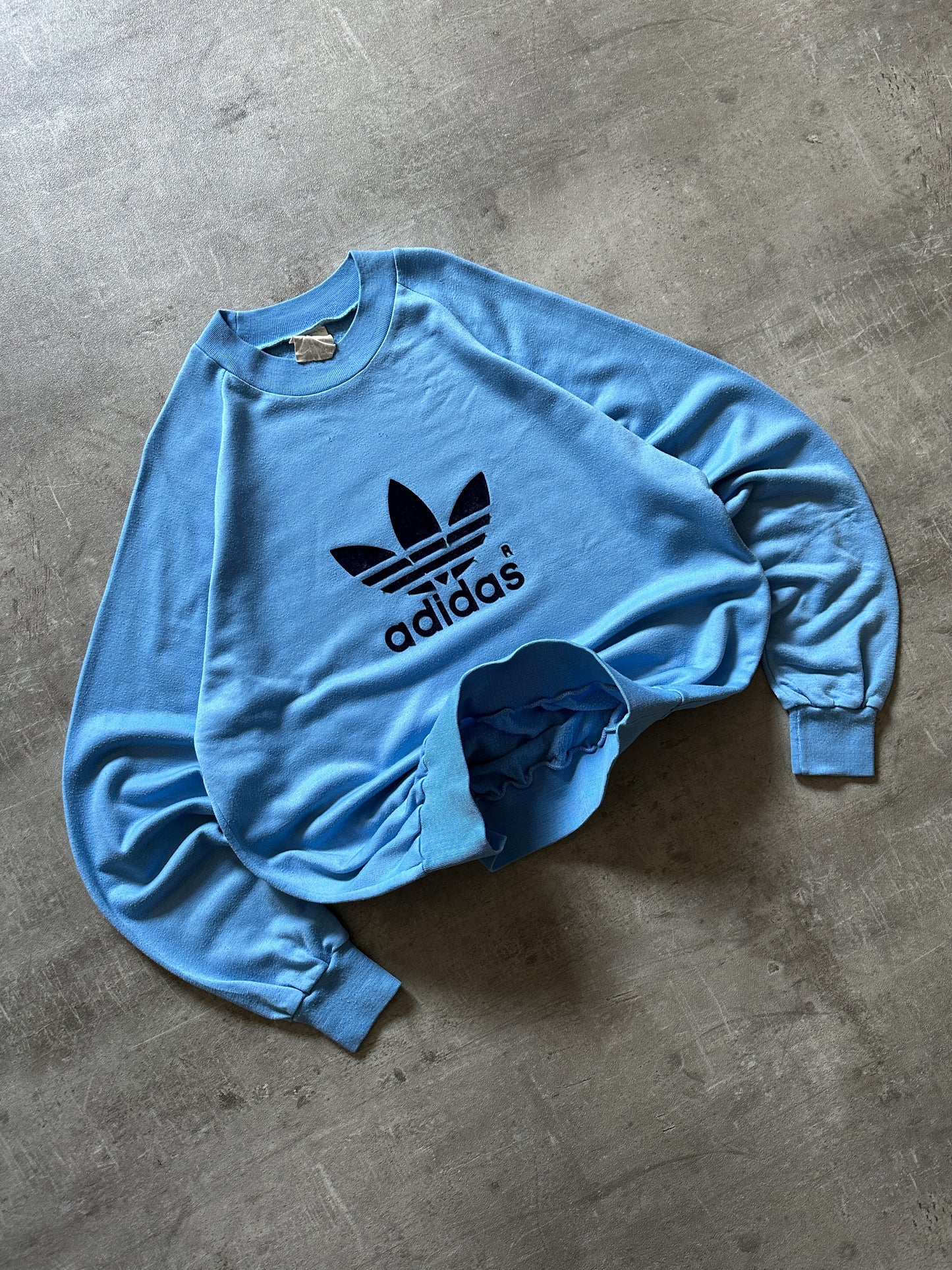 1990's ADIDAS BIG LOGO CREWNECK