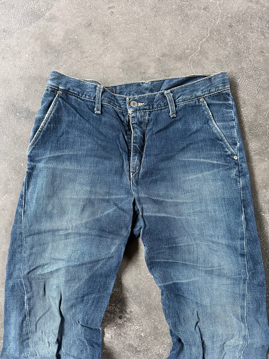 LEVIS ENGINEERED DENIM 32x34