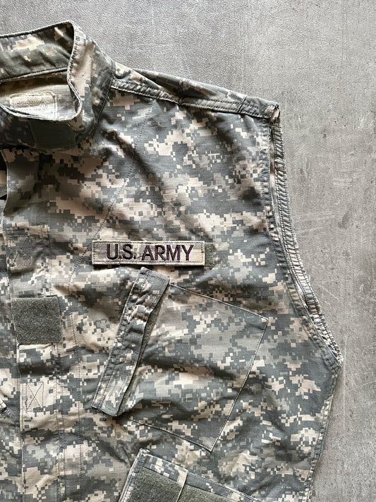 U.S. ARMY DIGITAL CAMO VEST