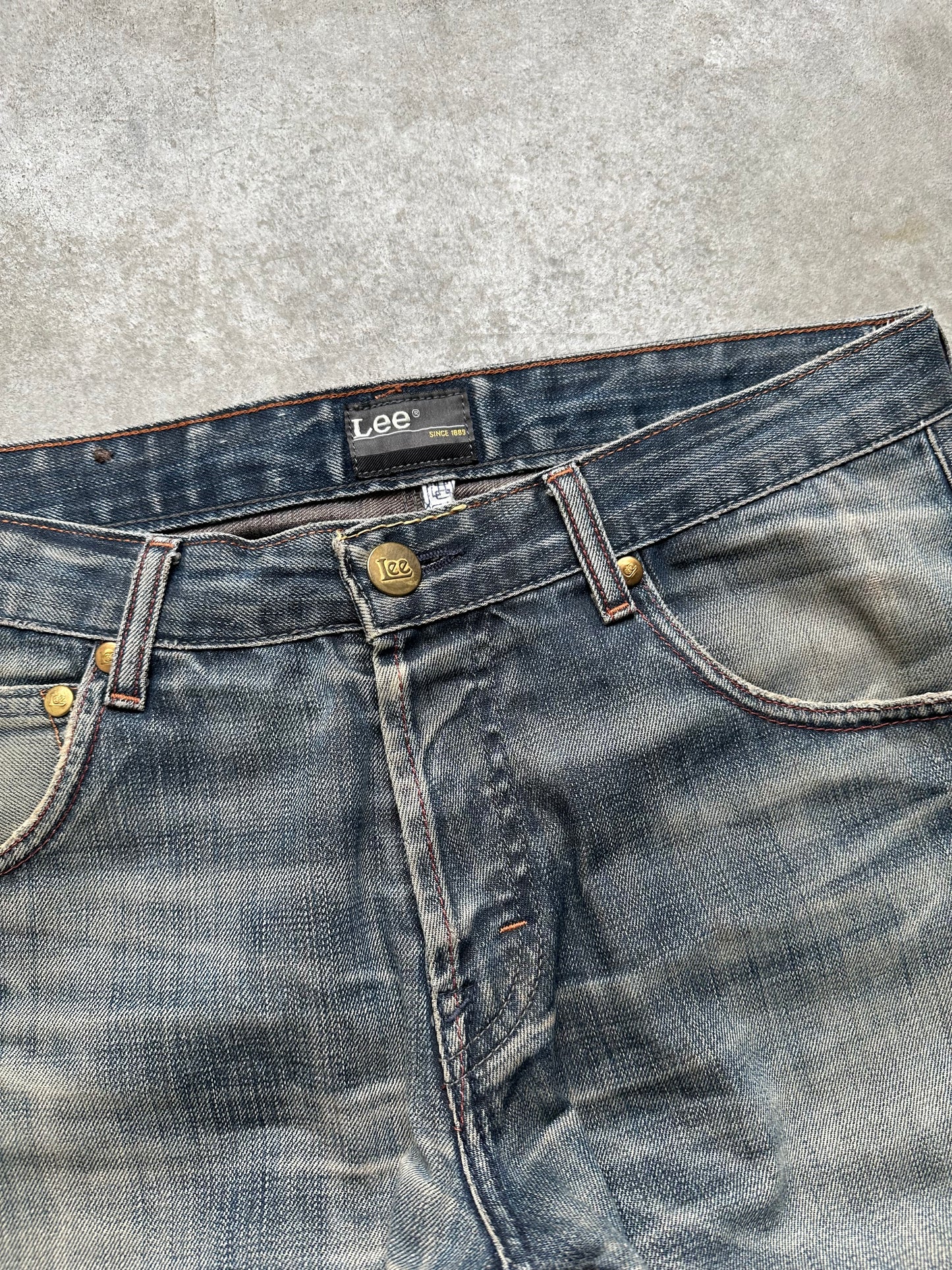 LEE DISTRESSED DENIM