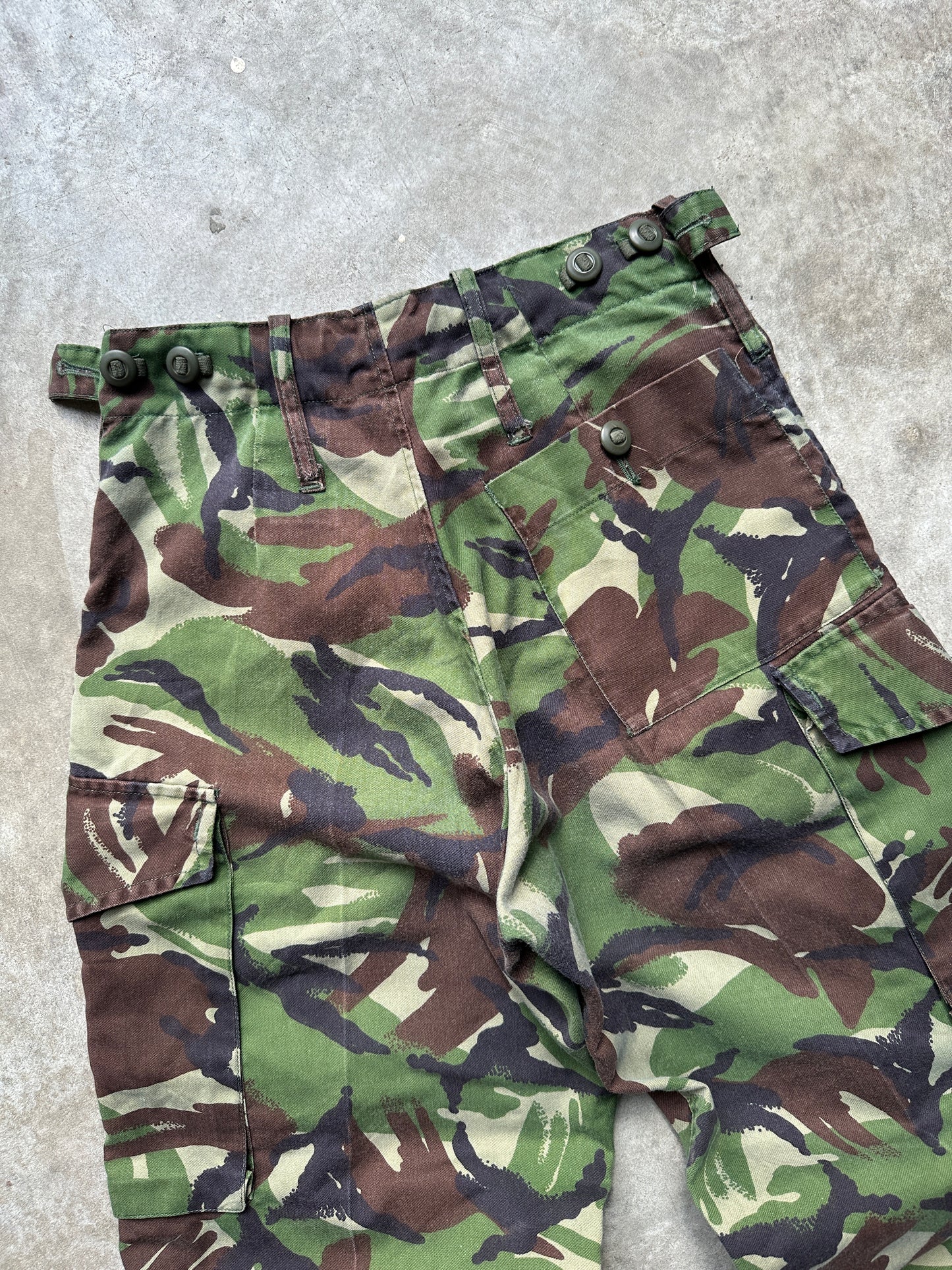 1985's BRITISH ARMY DMP CAMO PANTS