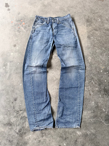 LEVIS ENGINEERED DENIM W28