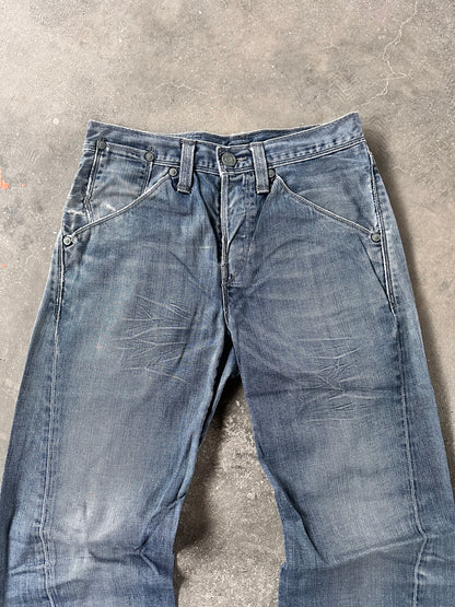 LEVIS ENGINEERED DENIM W28