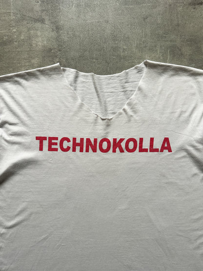 TECHNOKOLLA CROPPED NECK TEE