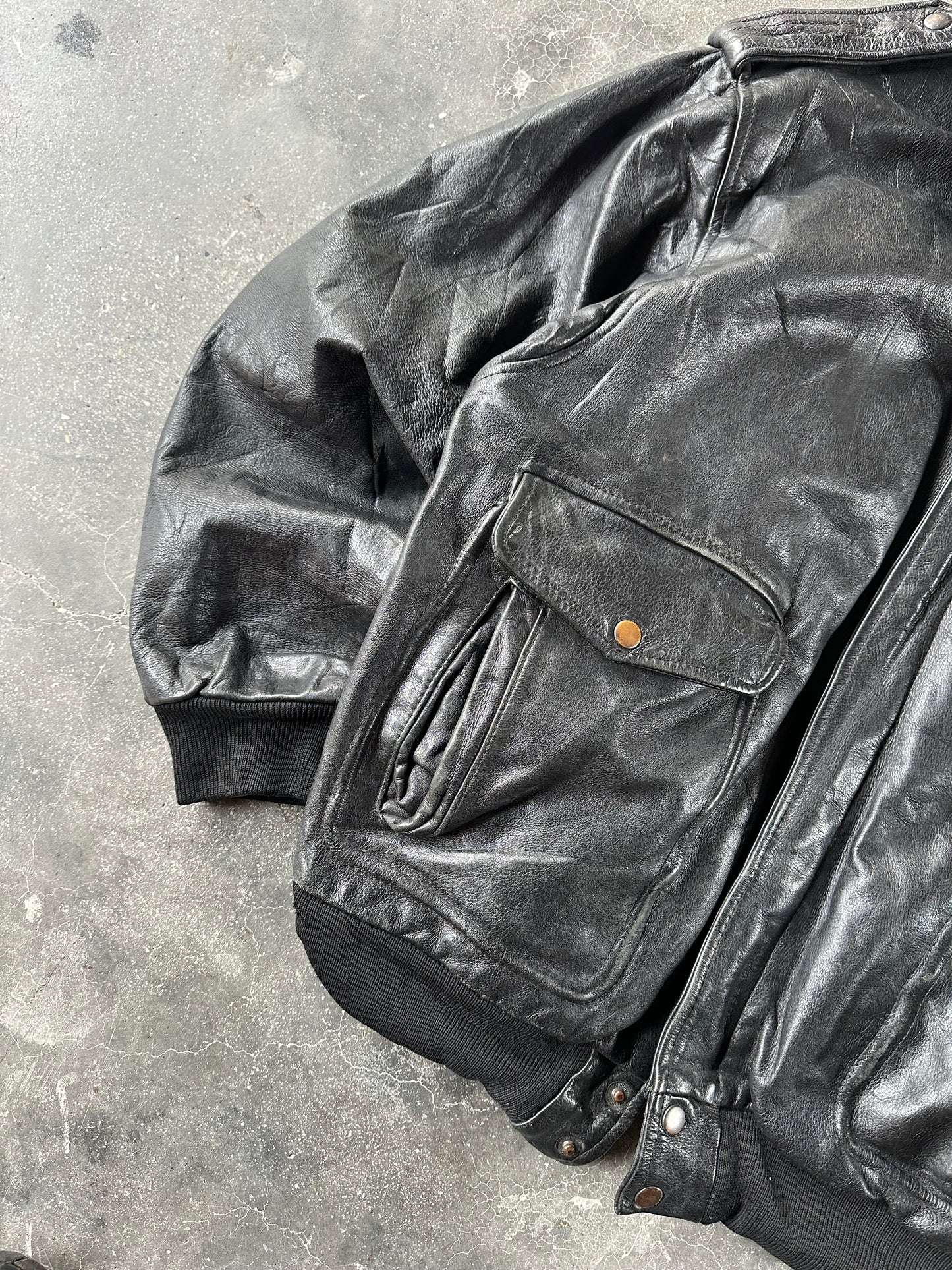 1980's VINTAGE LEATHER AVIATOR JACKET