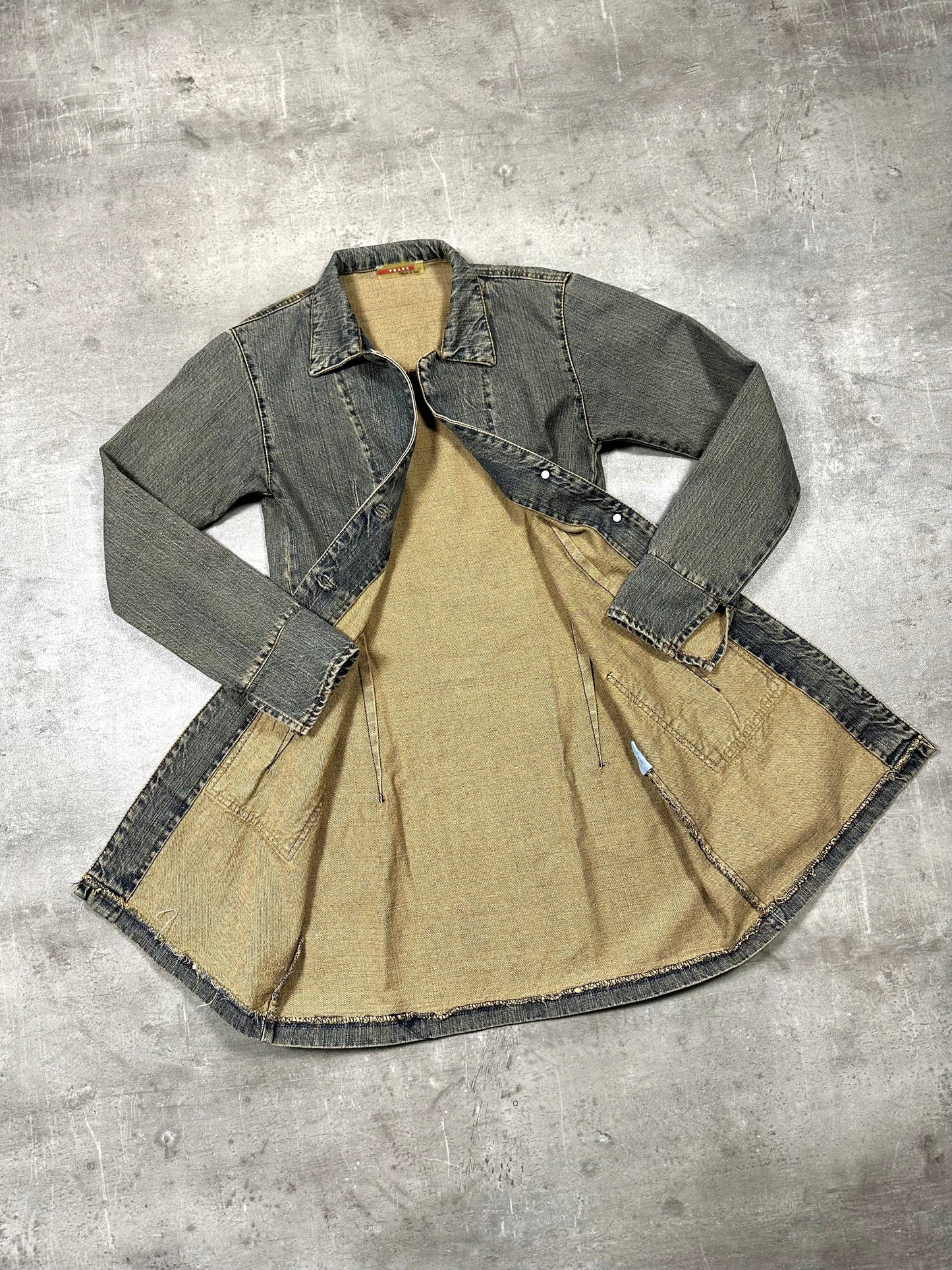 2000s PRADA WOMAN WASHED DENIM JACKET