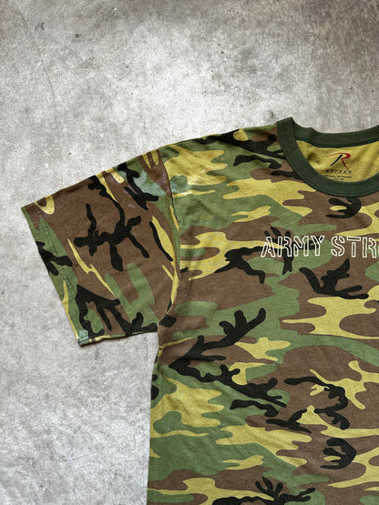 2000's "ARMY STRONG" CAMO TEE