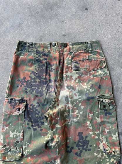 00s GERMAN ARMY SHORTS (FLECKTARN CAMO)