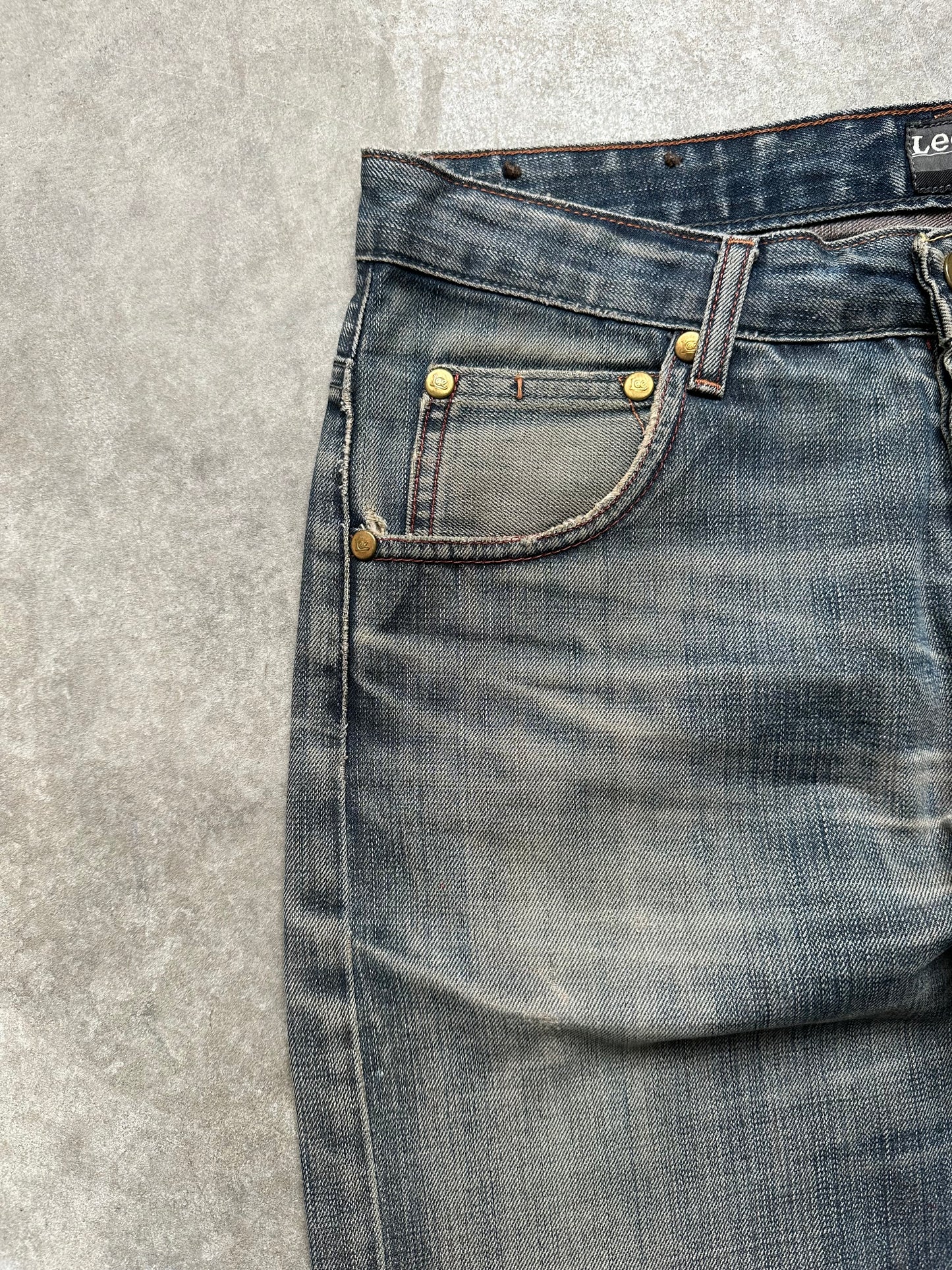 LEE DISTRESSED DENIM