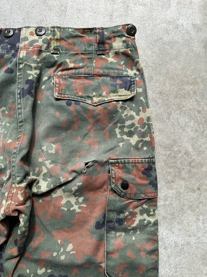2001s GERMAN ARMY CAMO SHORTS