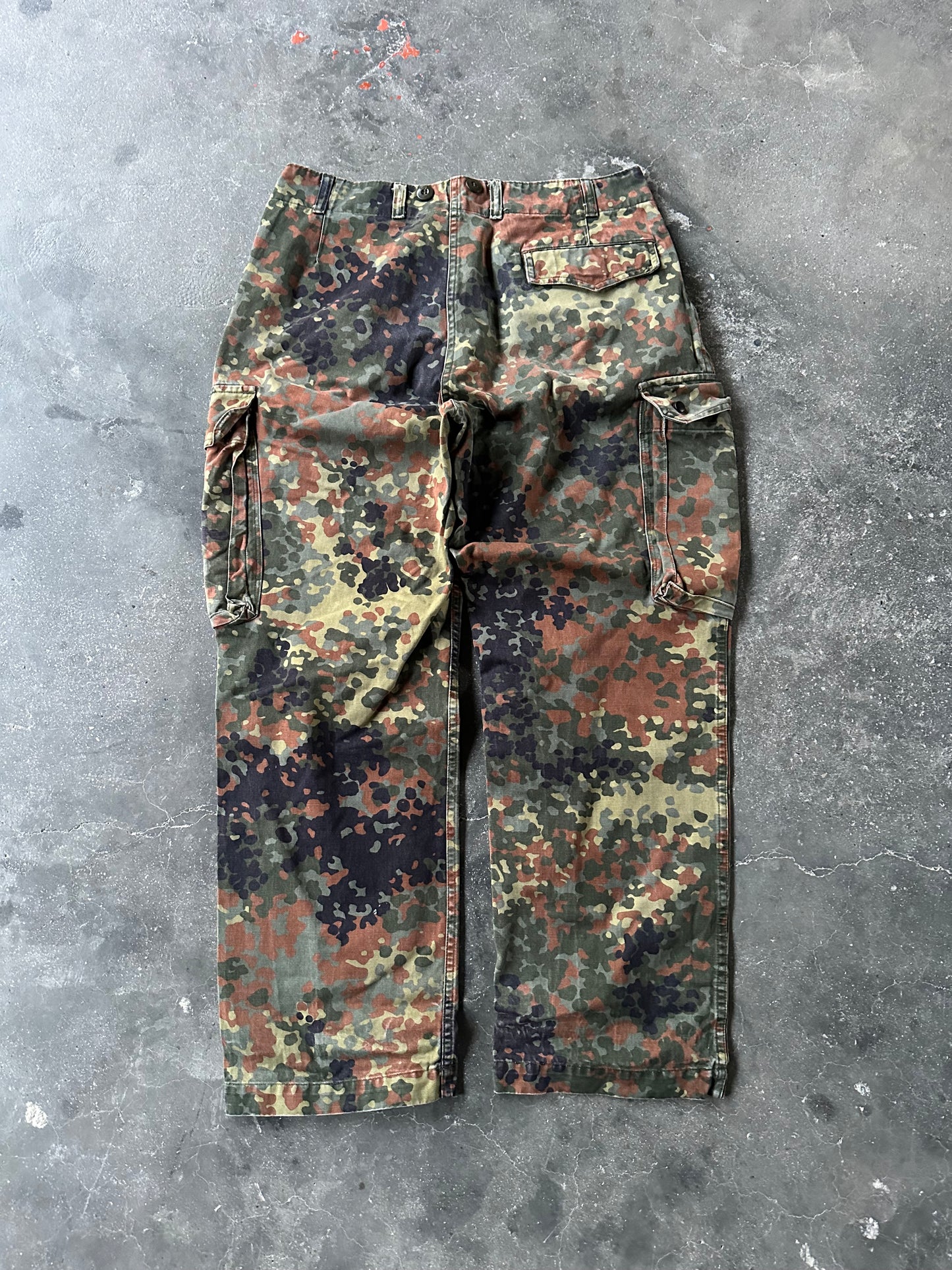 2001 GERMAN ARMY CAMO PANTS