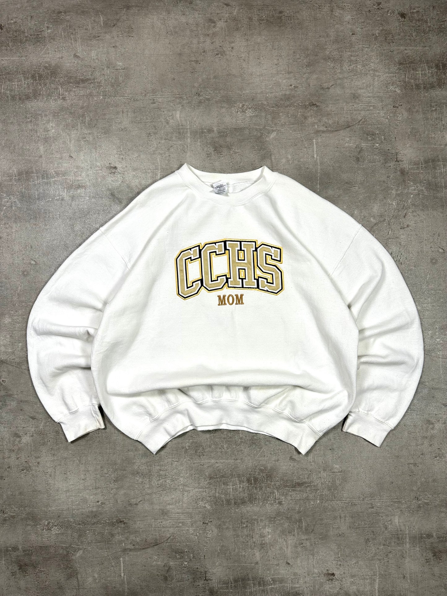 2000s CCHS MOM COLLEGE CREWNECK