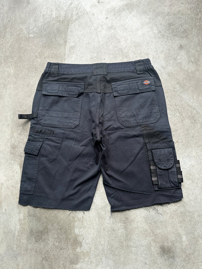 DICKIES CROPPED CARGO SHORTS