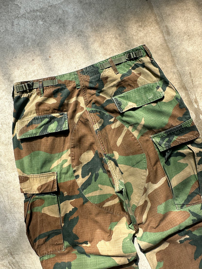 1990's U.S. ARMY WOODLAND CARGO PANTS