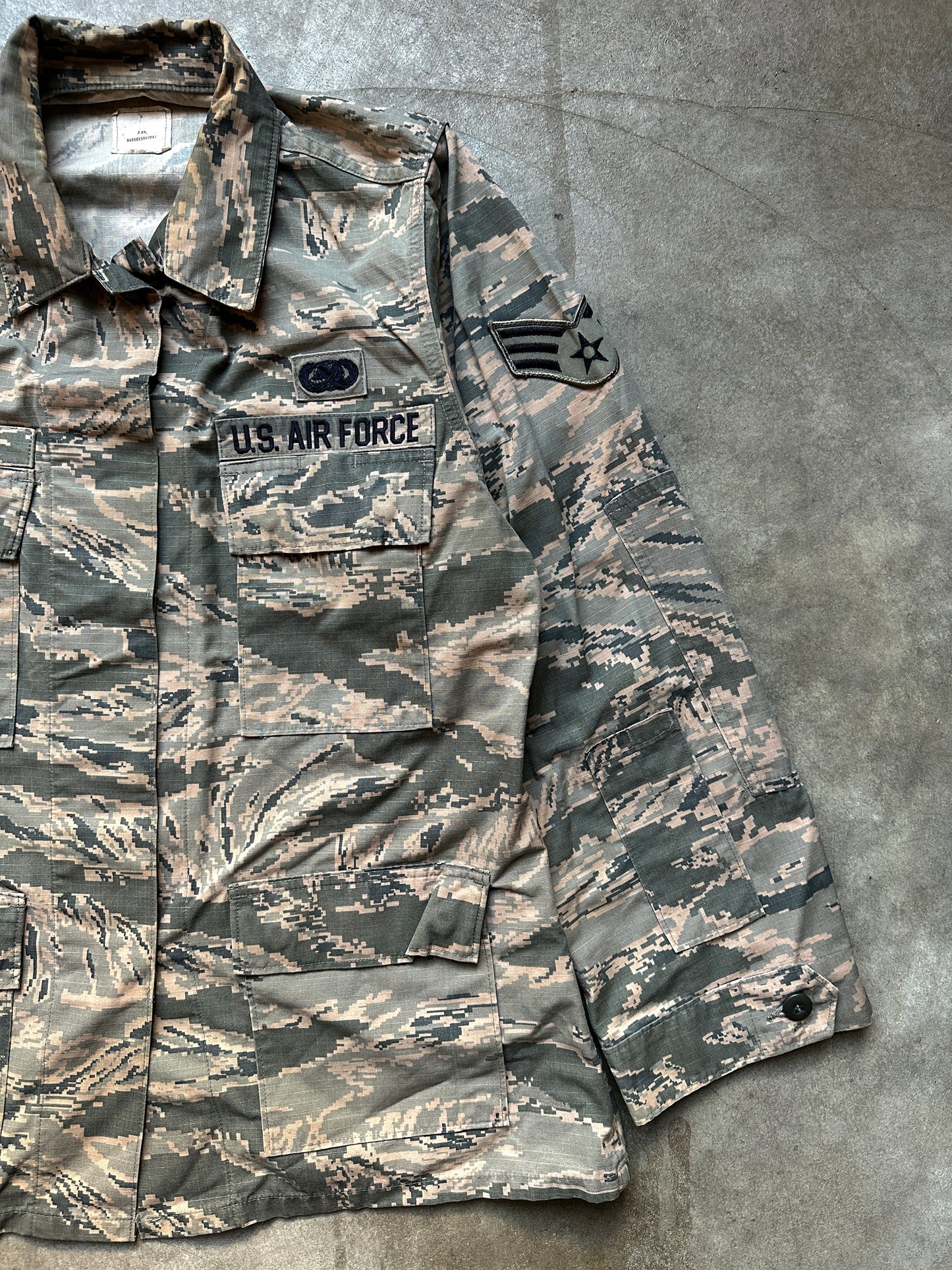 U.S. AIR FORCE (USAF) CAMO SHIRT