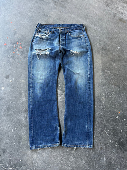 LEVIS 501 DISTRESSED DENIM 31/30