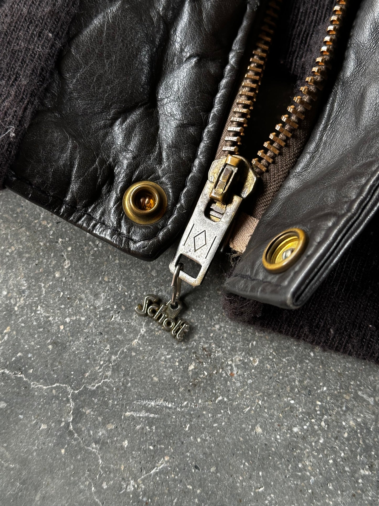 SCHOTT NYC BOMBER FLIGHT JACKET A-2