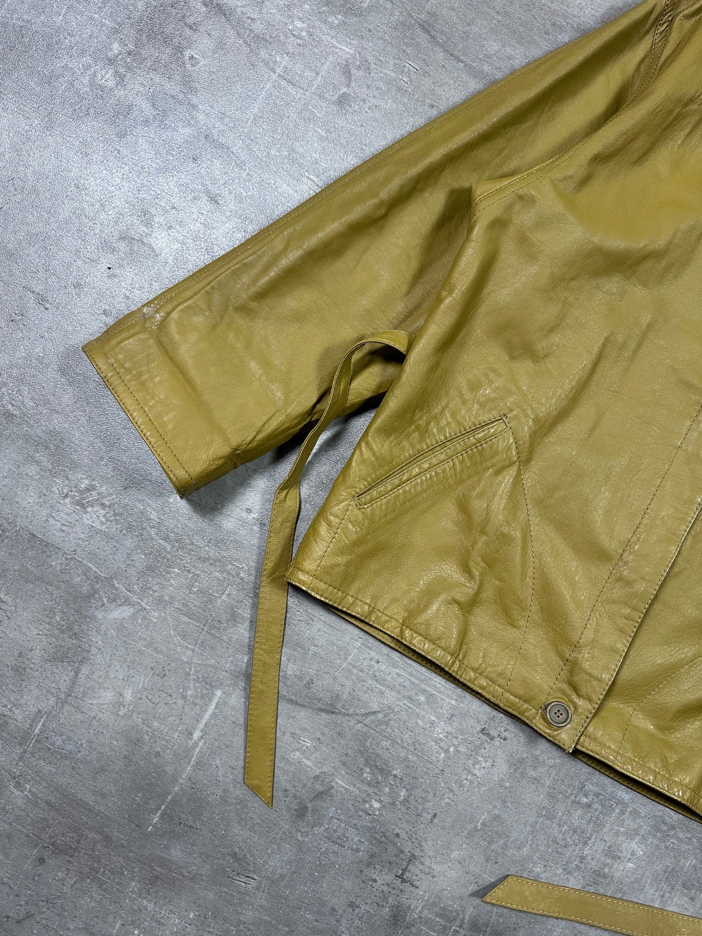 90s YELLOW LEATHER JACKET CROP