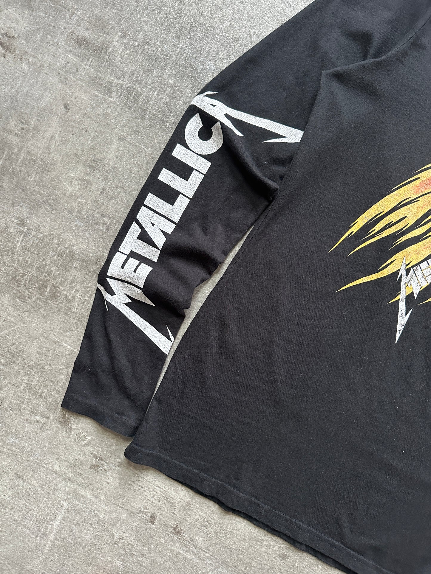 2017 METALLICA LONGLEEVE MERCH TEE