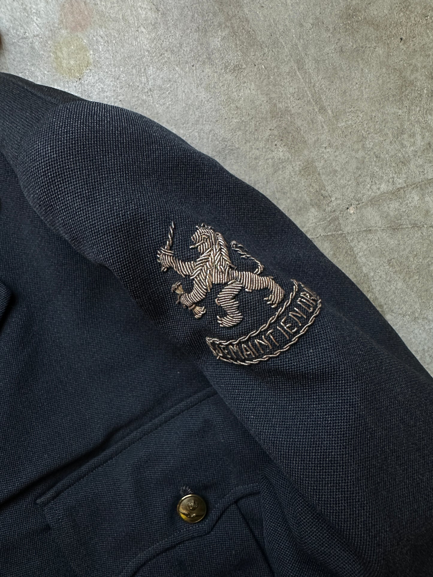 WWII ROYAL AIR FORCE (RAF) UNIFORM JACKET