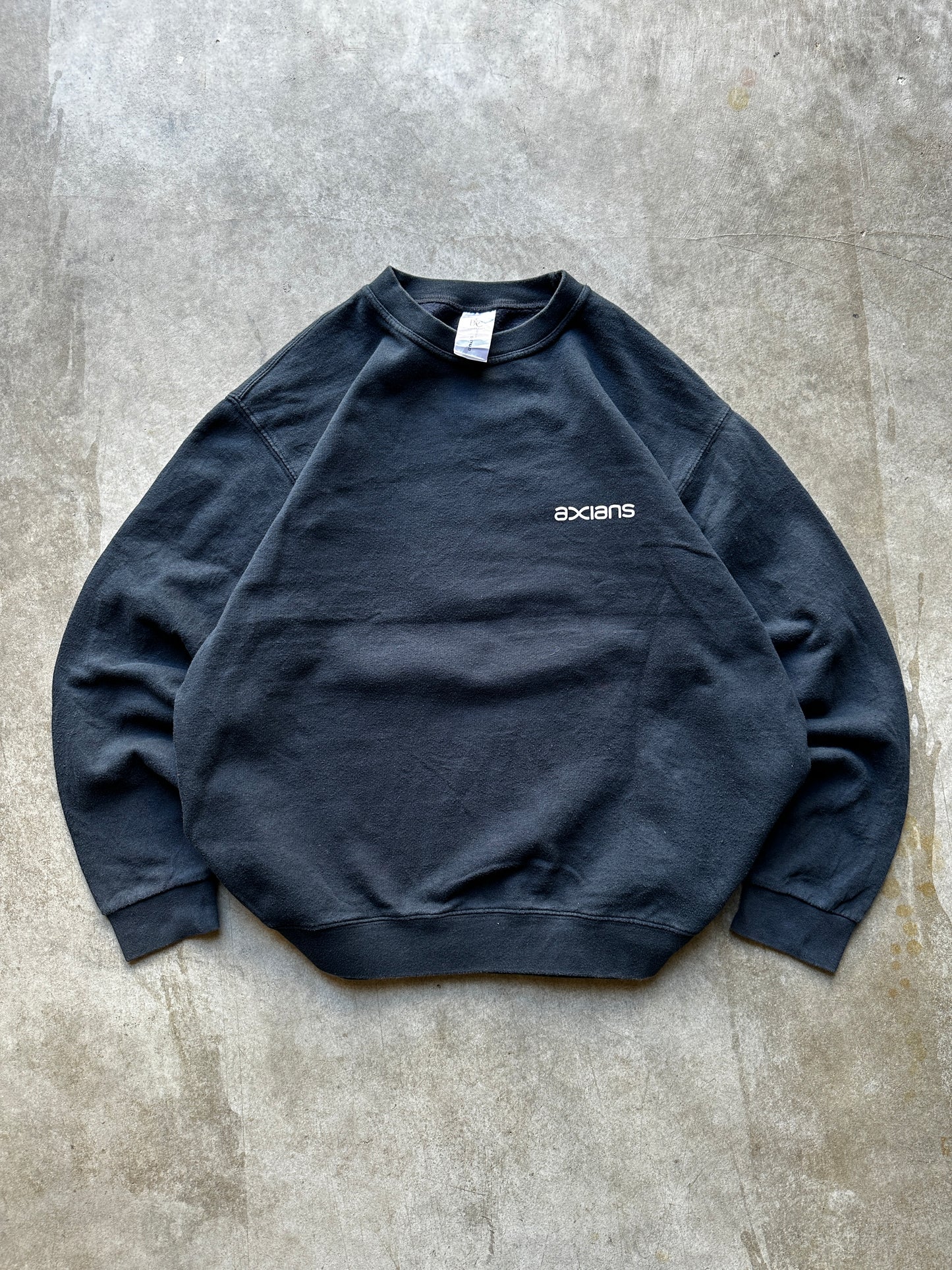 2000's AXIANS CORP. CREWNECK