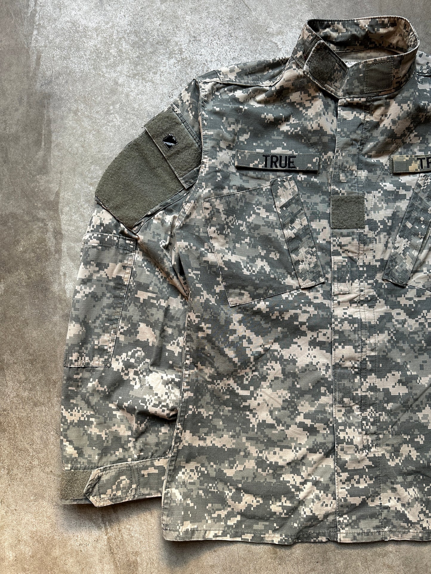 U.S. ARMY DIGITAL CAMO SHIRT