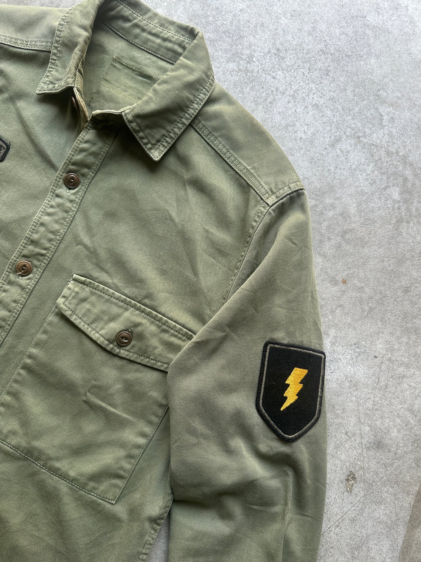 VINTAGE GREEN ARMY STYLE SHIRT