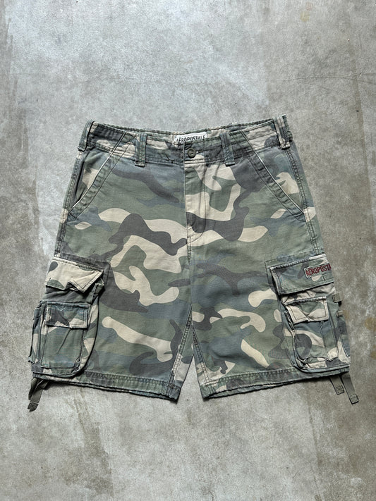 VINTAGE AEROPOSTALE CAMO SHORTS