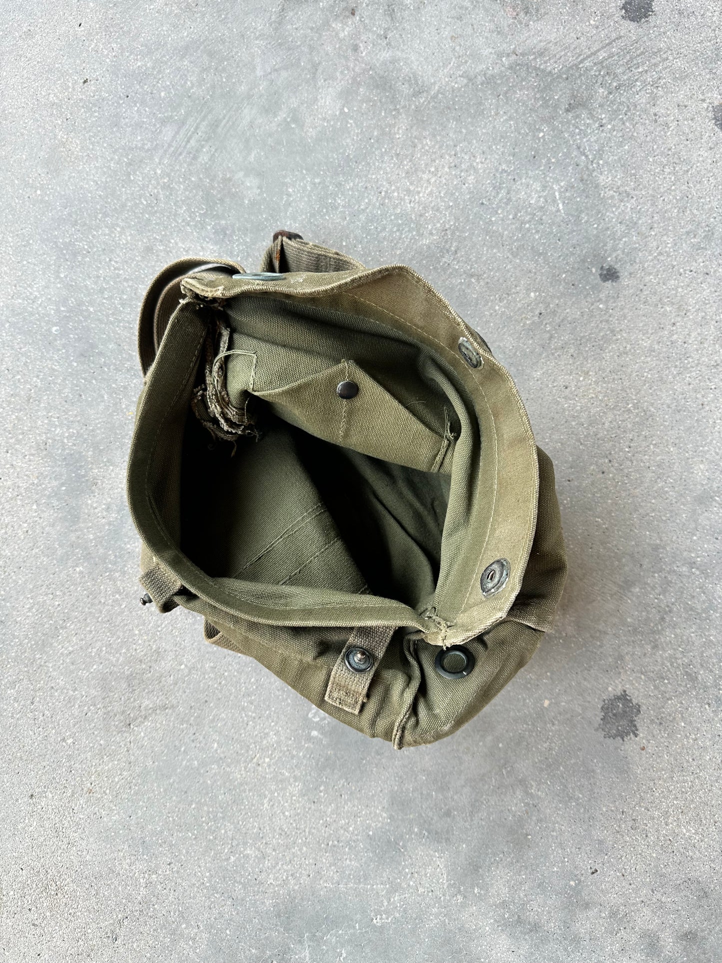 US ARMY M9A1 FIELD GAS MASK BAG