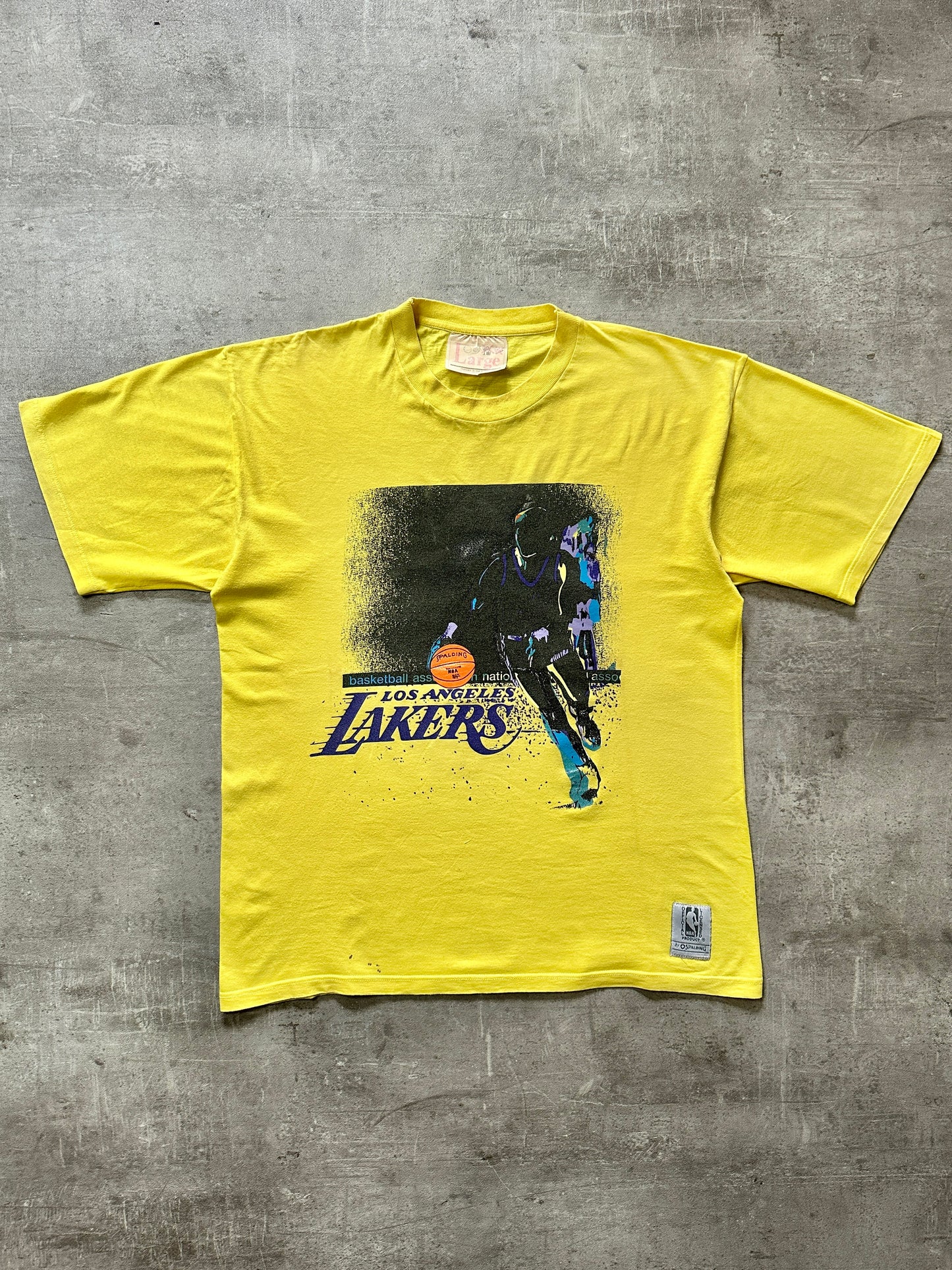 2000s LOS ANGELES LAKERS TEE