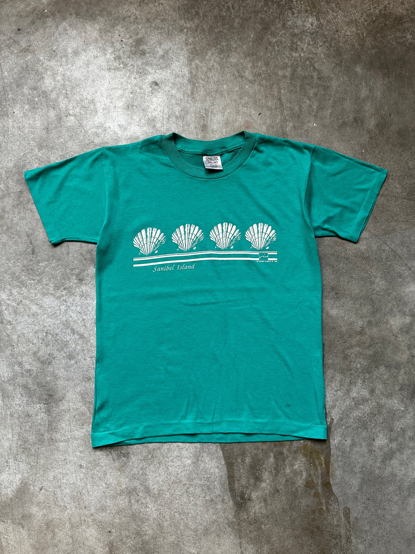 1989's SANIBEL ISLAND SOUVENIR TEE