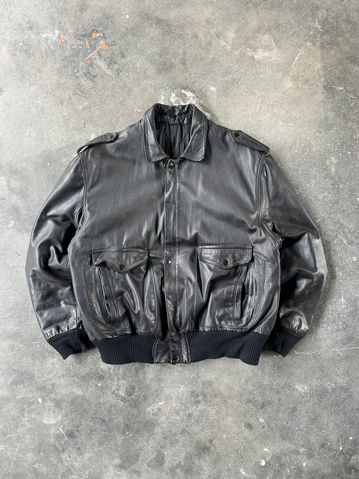 1980's VINTAGE LEATHER AVIATOR JACKET