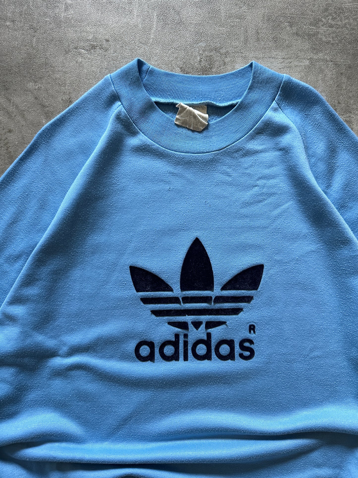 1990's ADIDAS BIG LOGO CREWNECK