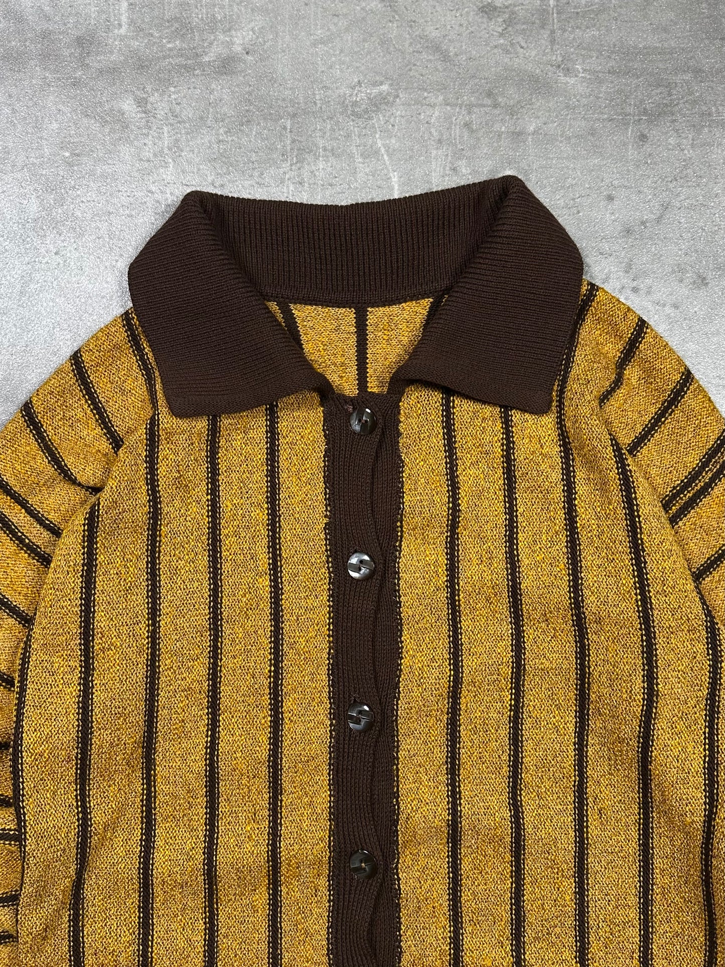 2000s YELLOW WOOL CARDIGAN