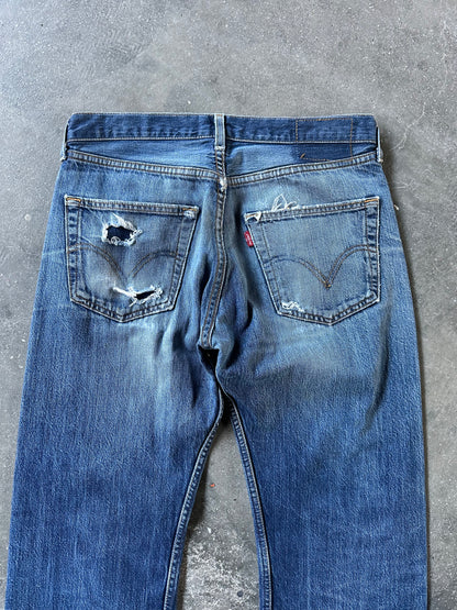 LEVIS 501 DISTRESSED DENIM 31/30