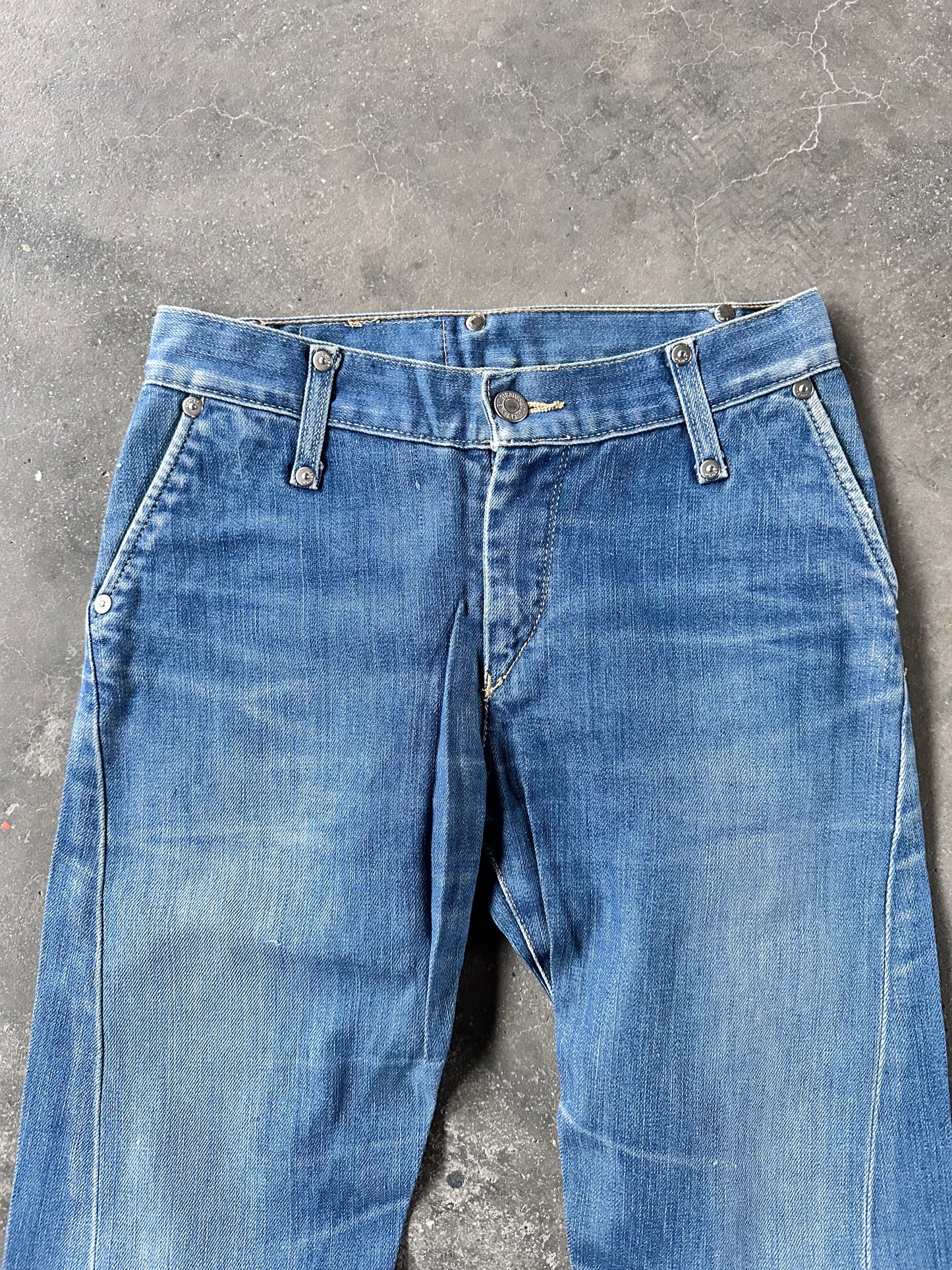 LEVIS ENGINEERED DENIM 26x32