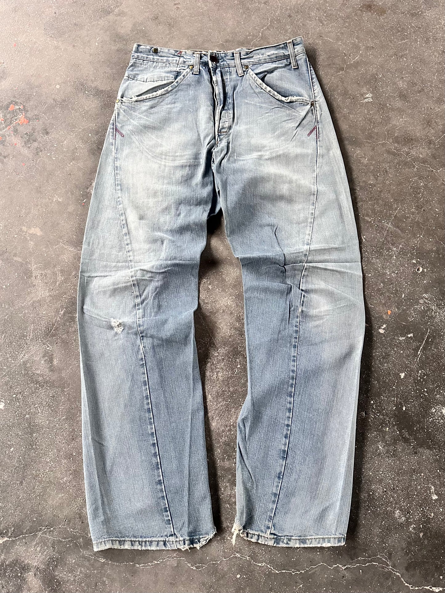 LEVIS ENGINEERED DENIM