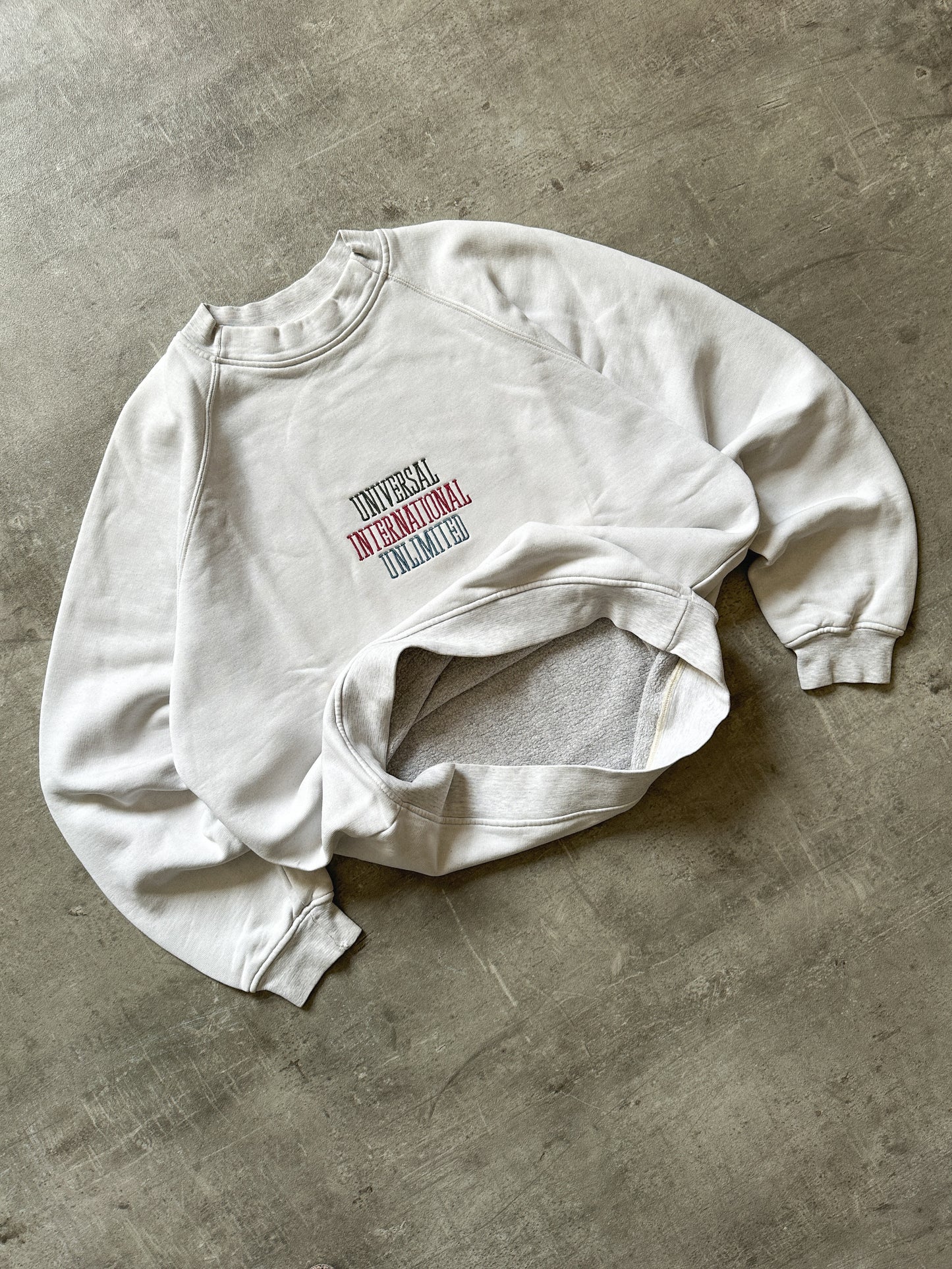 1990's UNLIMITED BIG NECK LOGO CREWNECK