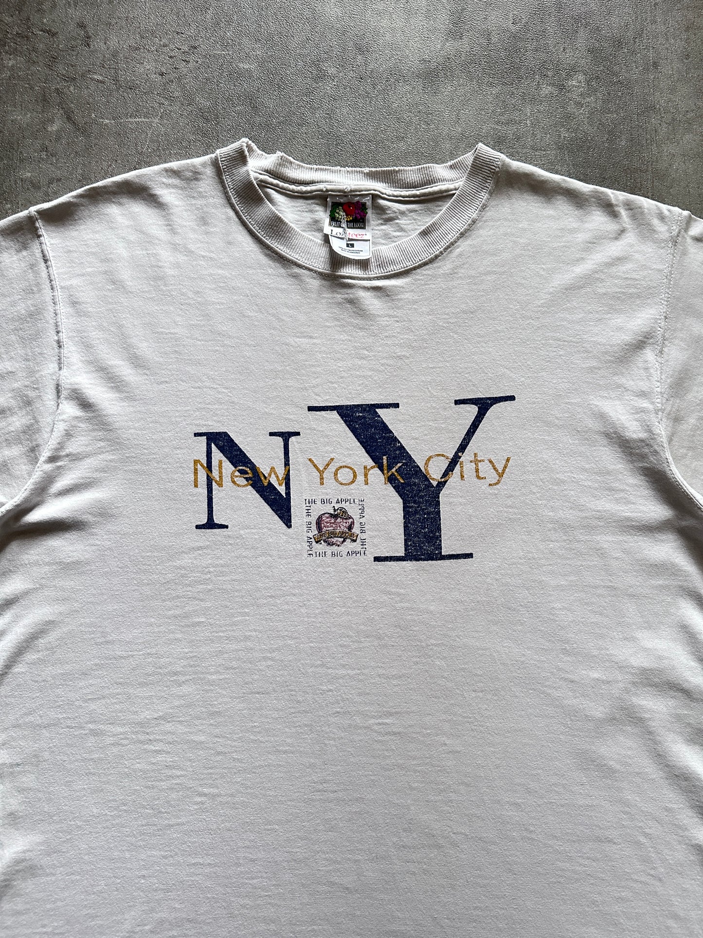 EARLY 2000's NEW YORK SOUVENIR TEE