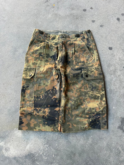 2000s GERMAN ARMY SHORTS (FLECKTARN CAMO)