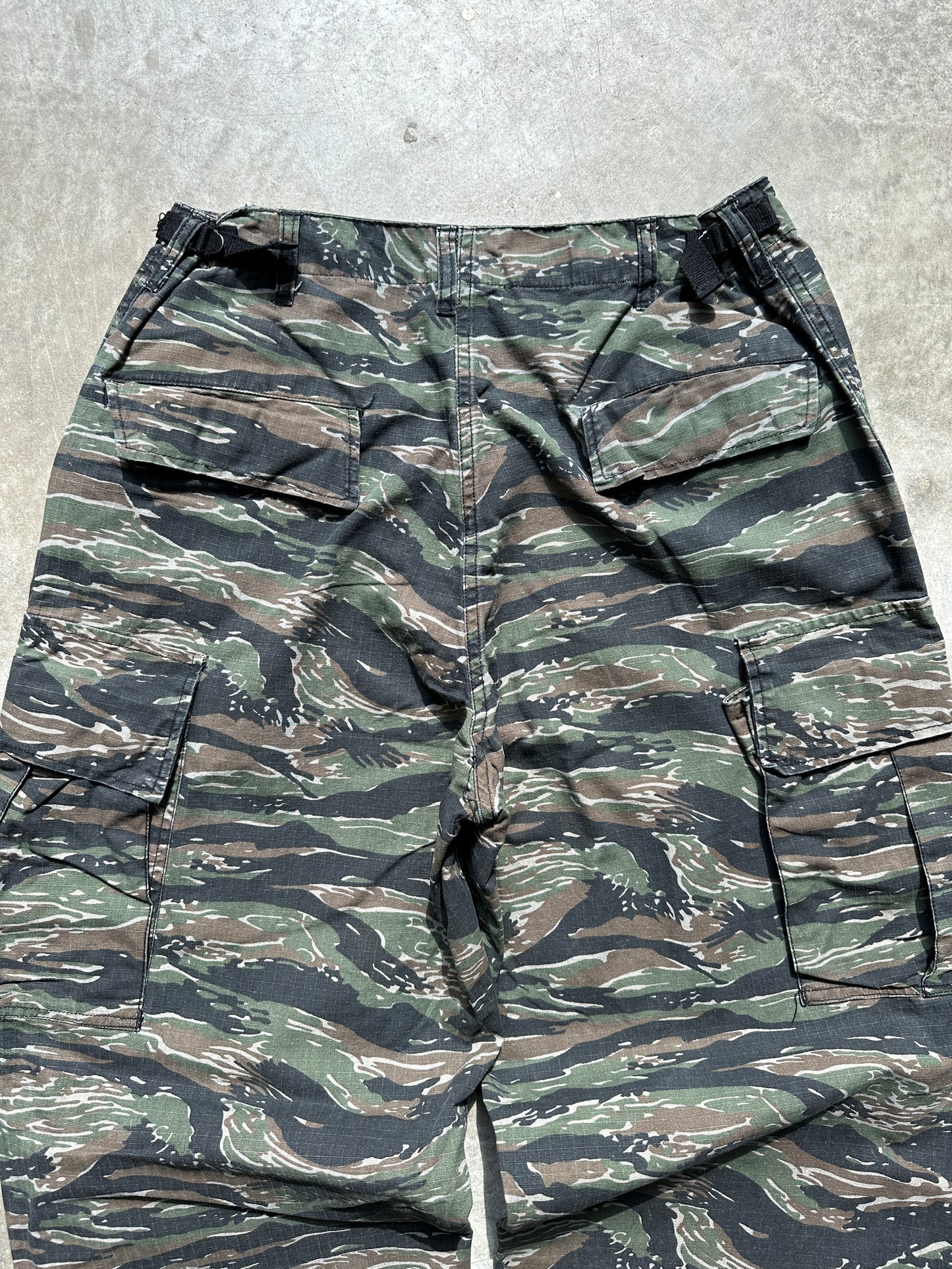 TIGER STRIPES CAMO CARGO PANTS