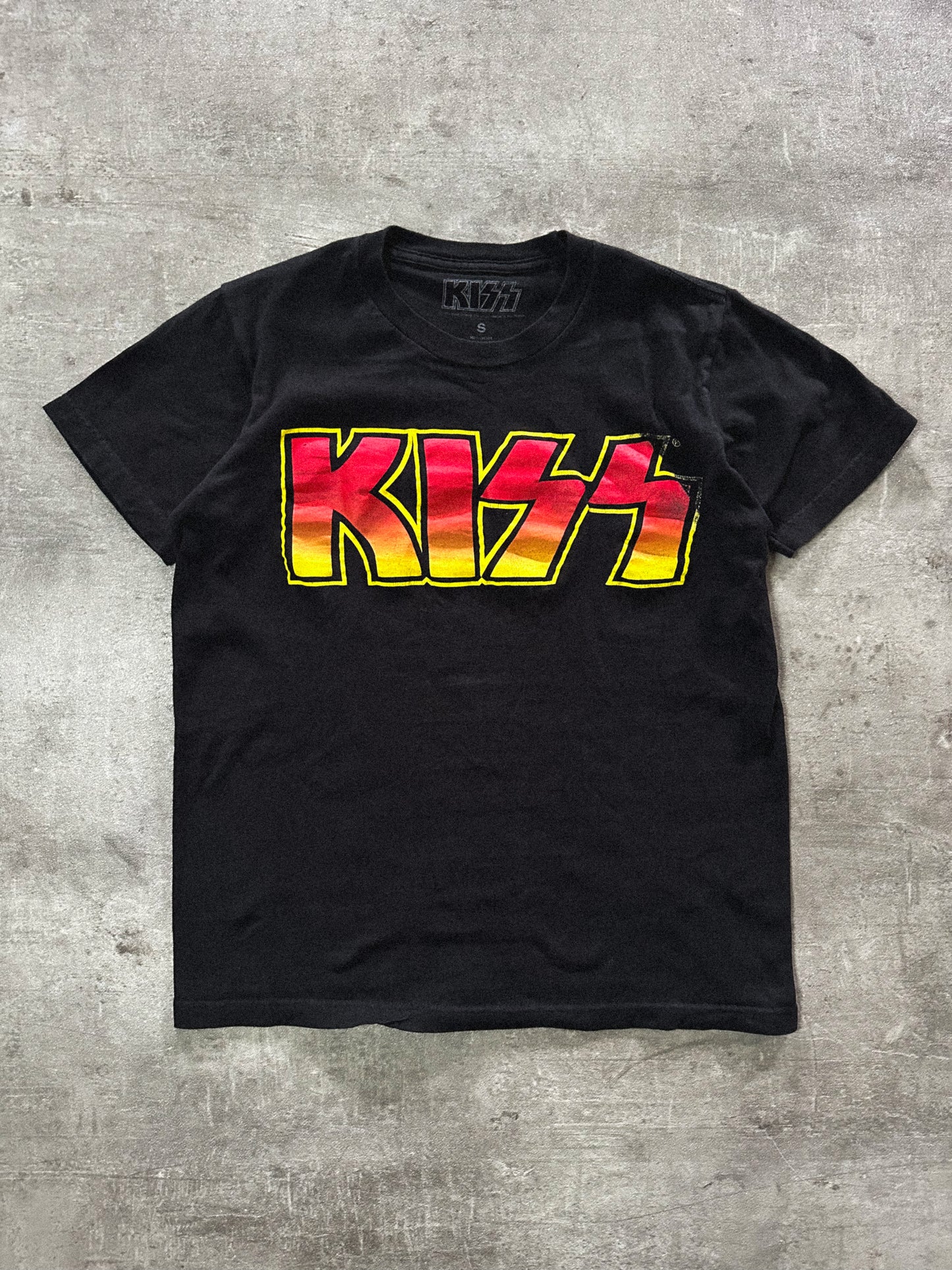 2015's KISS BAND TEE
