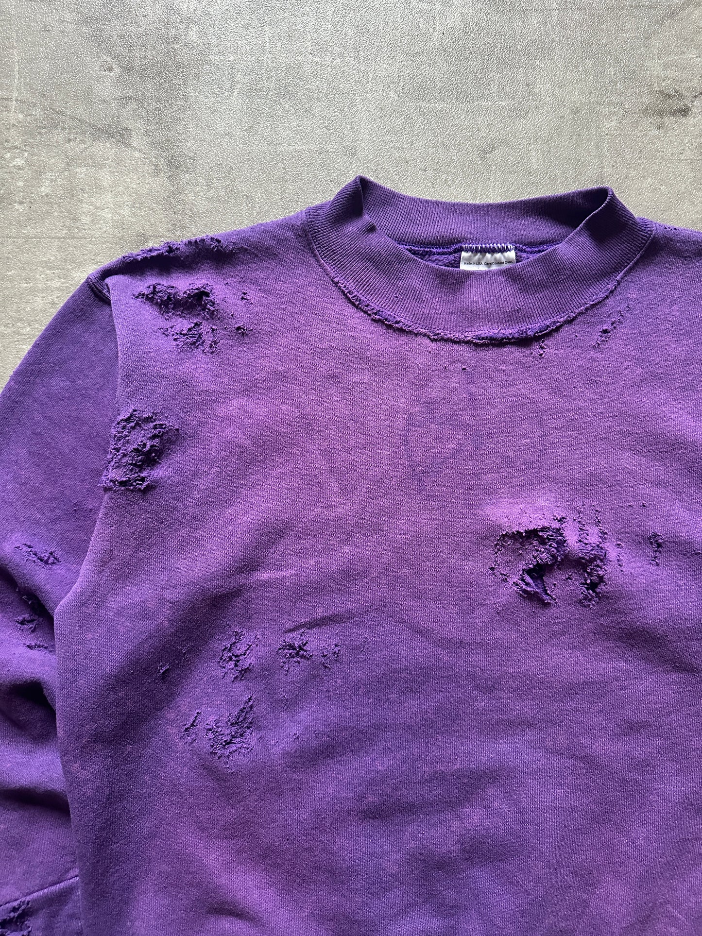 1990's DISTRESSED PURPLE CREWNECK