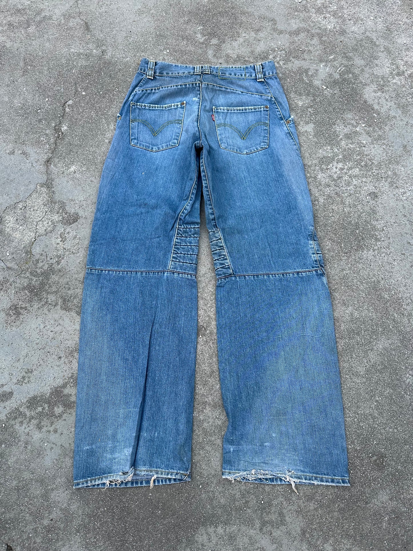LEVIS ENGINEERED DENIM 26x32