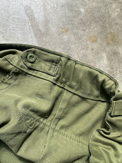 VINTAGE GREEN CAMO SHORTS