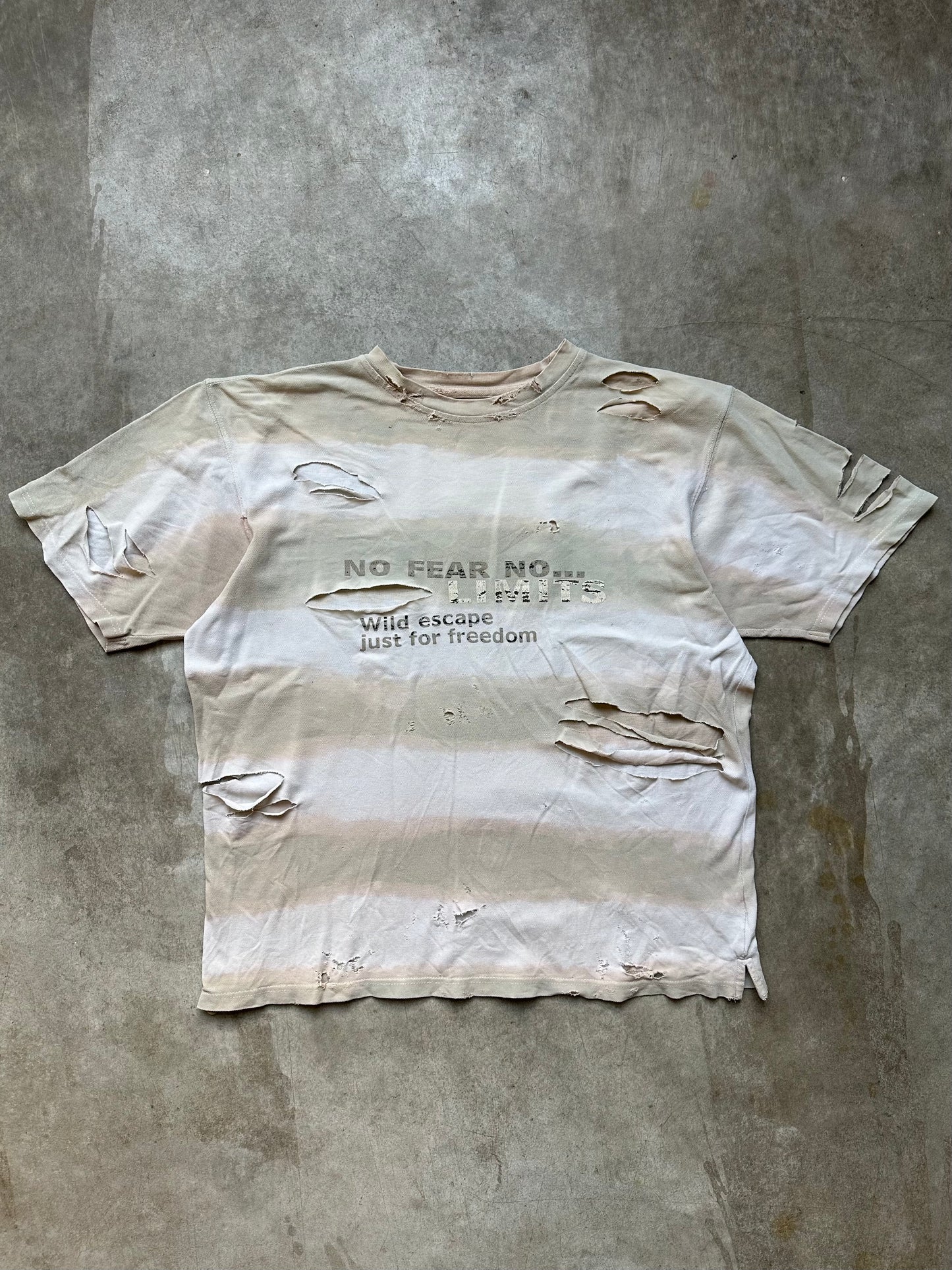 2000's "NO FEAR" DISTRESSED TEE